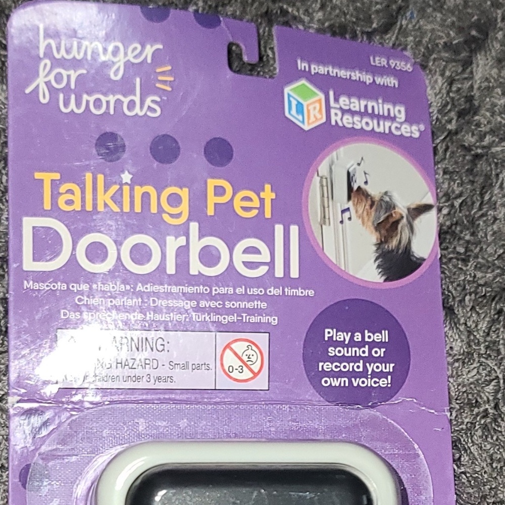 Hunger For Words Talking Pet Doorbell